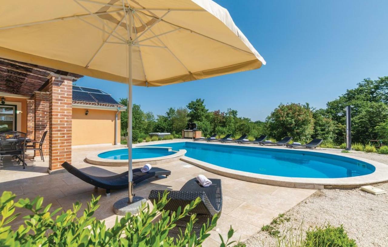 Villas Vea Histria Rezanci Exterior photo