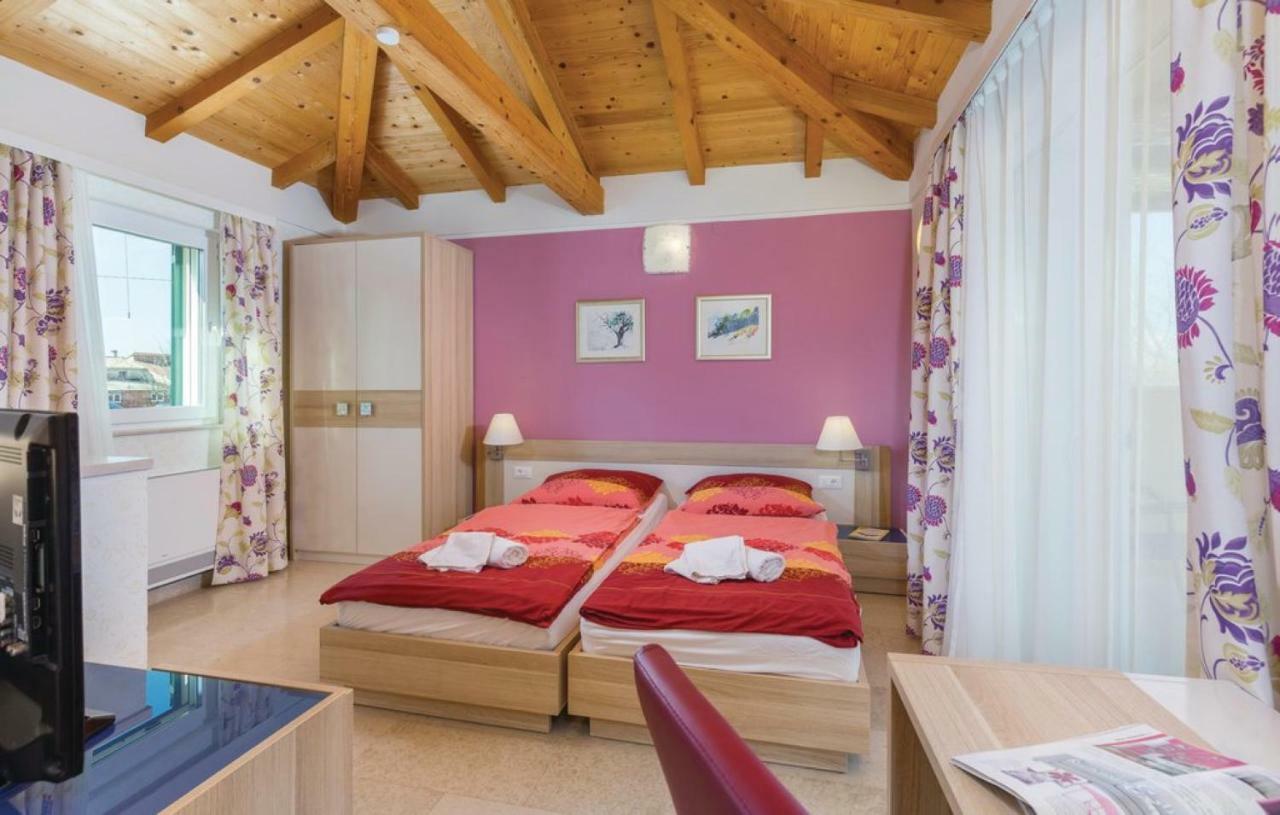 Villas Vea Histria Rezanci Exterior photo