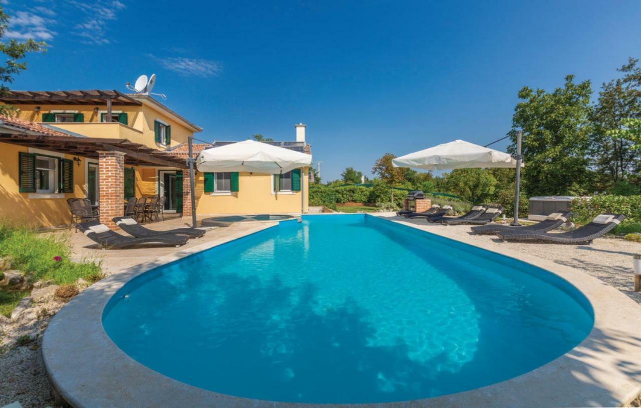 Villas Vea Histria Rezanci Exterior photo